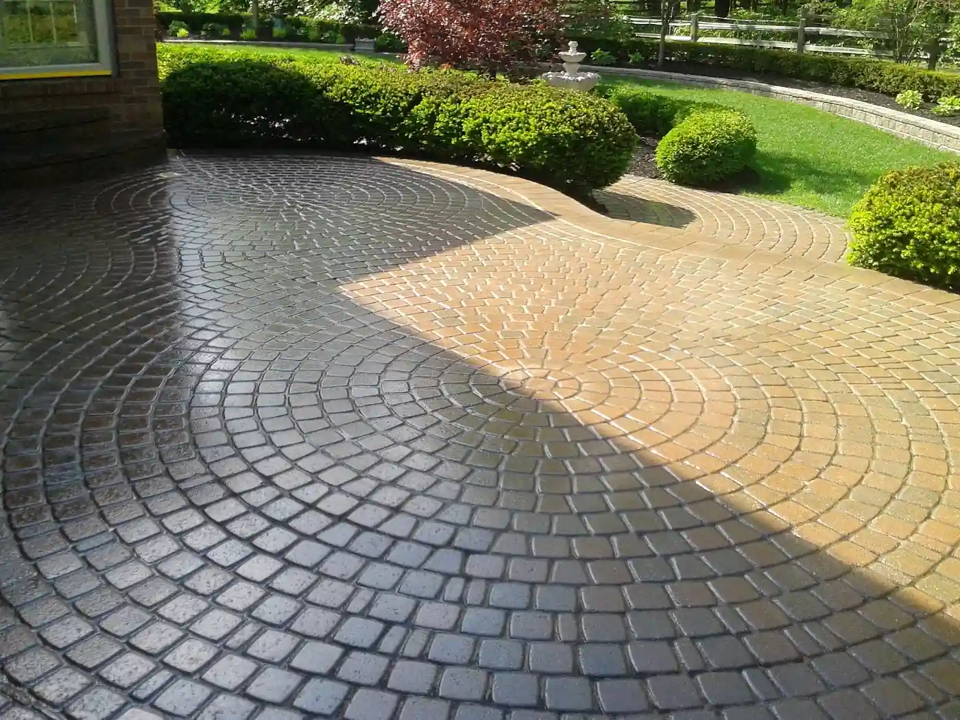How to Seal Pavers for a Beautiful Space